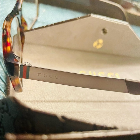Gucci eyeglass frames - Picture 4 of 5